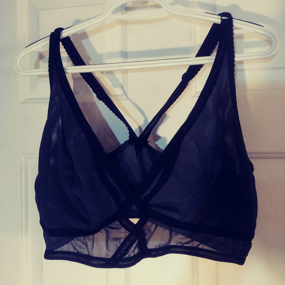Keyhole bralette